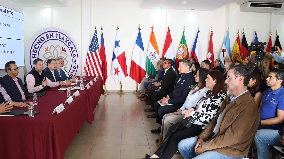 CONVOCATORIA COMPETITIVIDAD 4