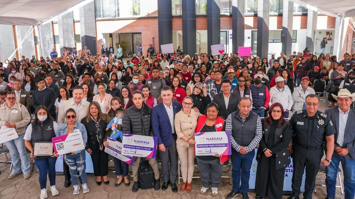 Bienestar estatal entrega tarjetas 3