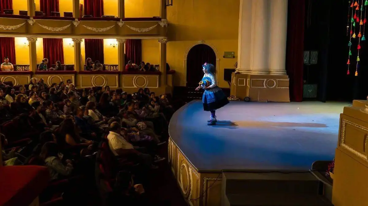 Hilda Tovar Teatro Xicohténcatl 