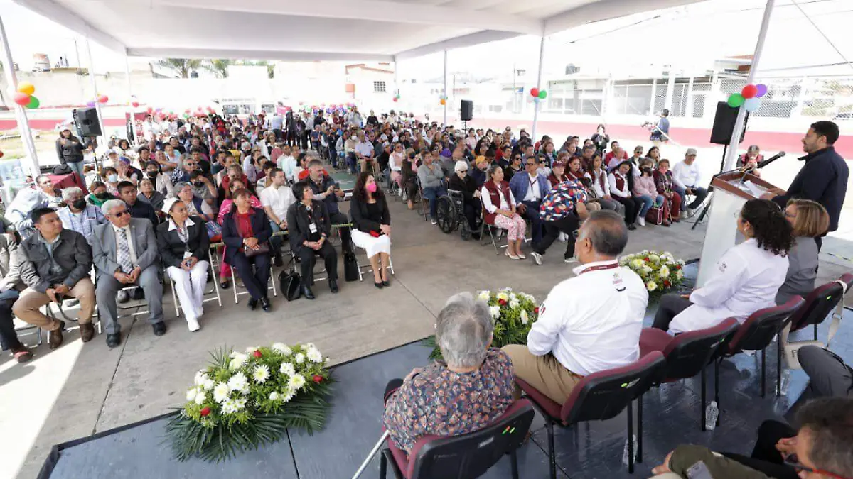 VISITA A TLAX DEL ISSSTE