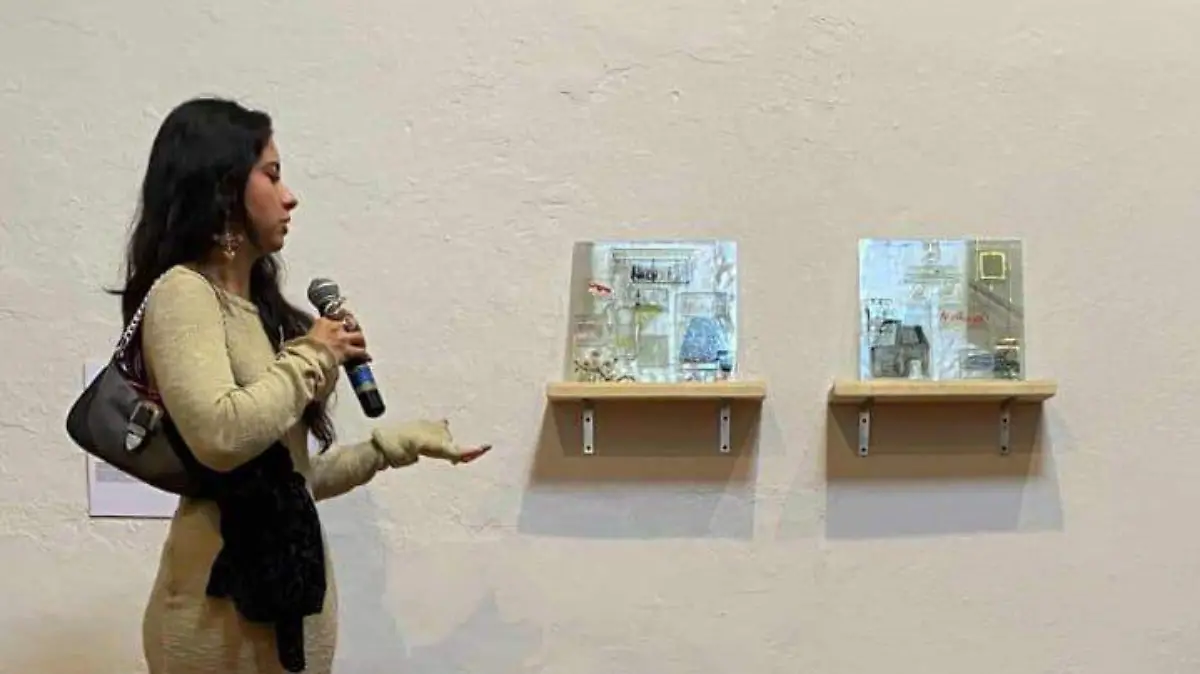 Galilea Corona explica expo 