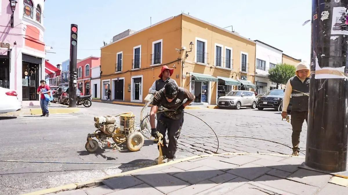 Ayuntamiento de Tlaxcala mejora la imagen urbana (4)