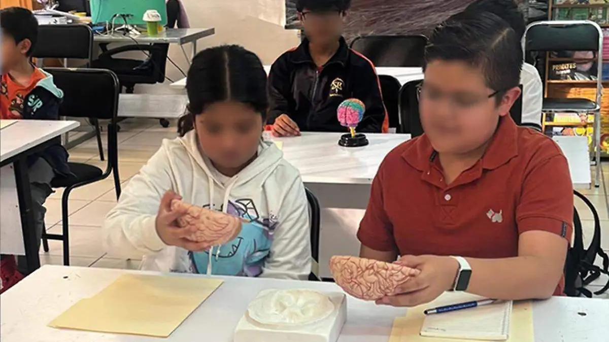 uatx niños en la ciencia