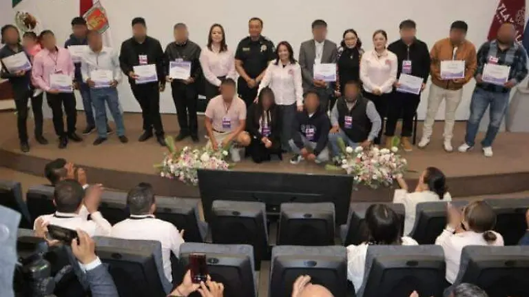 RECONSTRUYEN SU CAMINO 27 JÓVENES SE GRADÚA LA PRIMERA GENERACIÓN DE “RECONECTA CON LA PAZ” EN TLAXCALA (1)