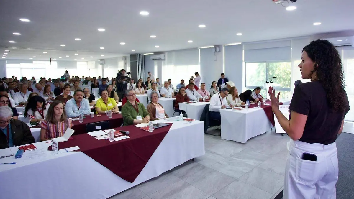 Chiautempan participa en diálogo nacional de gobiernos municipales impulsado por la Escuela Municipalista