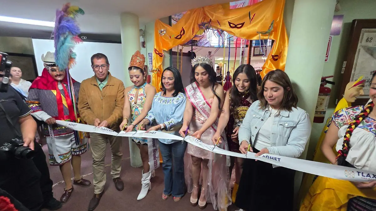 mujeres en el carnaval (3)