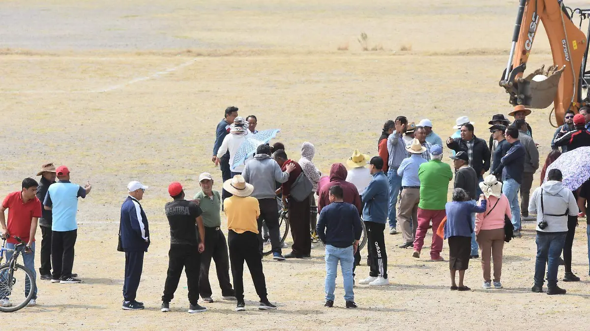 Frenan vecinos de Santa Cruz Guadalupe inicio de obra (2)