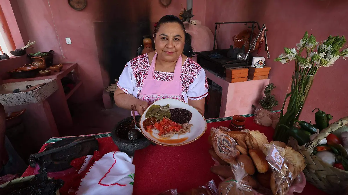 YARA COCINERA TRADICIONAL 3