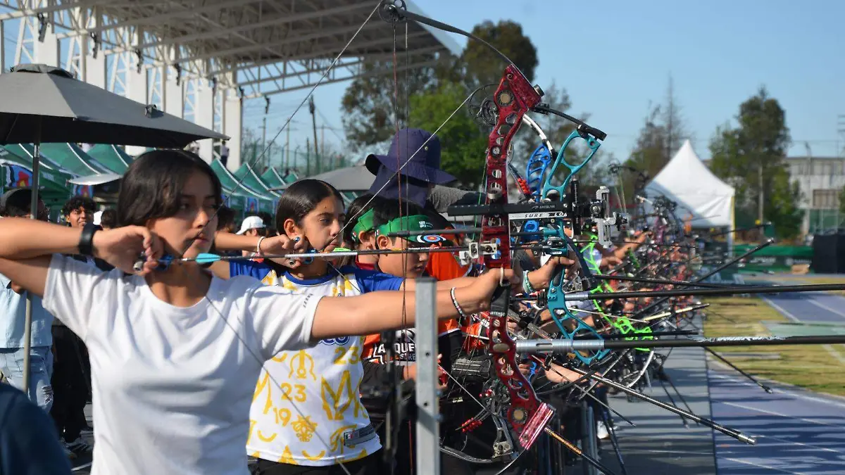 Tlaxcala arranca la Copa Presidente de Tiro con Arco (5)