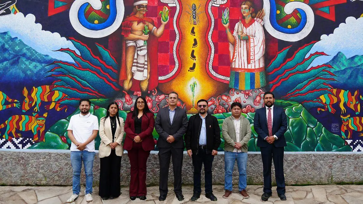 Firman ITE y Universidad Intercultural convenio (1)