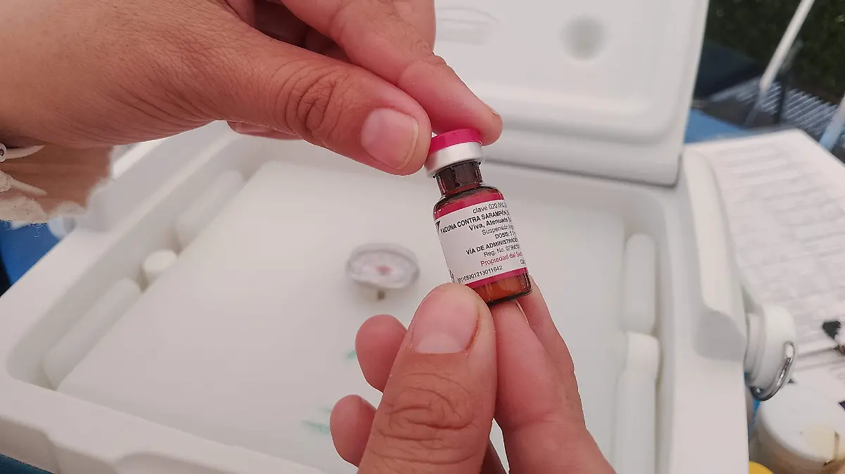 VACUNA VS. SARAMPIÓN