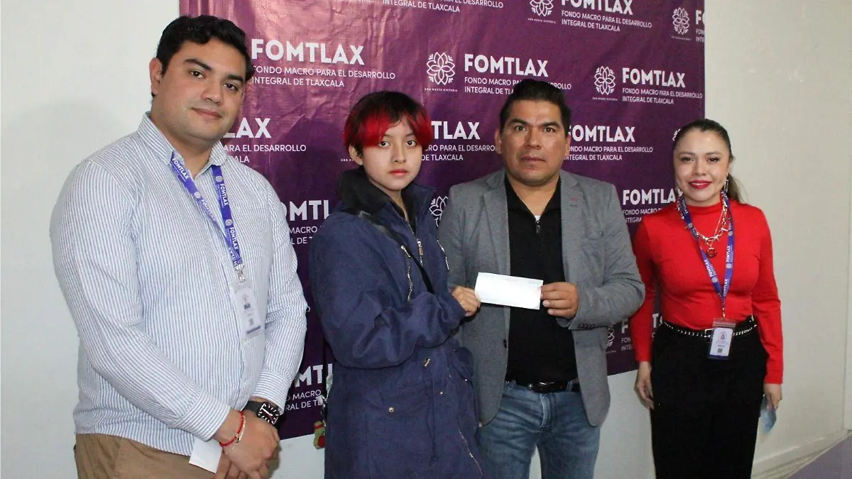Fomtlax impulsa negocios de 362 familias (1)