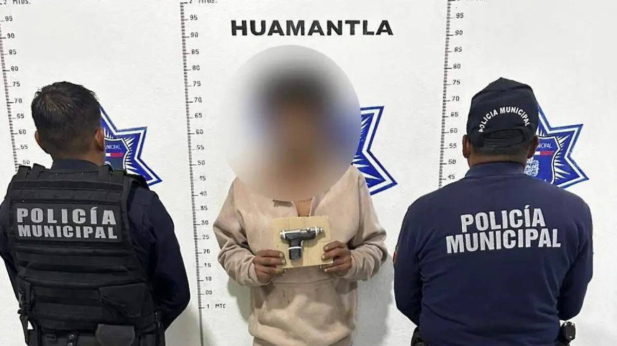 Aseguran a hombre armado tras reporte ciudadano en el barrio La Preciosa, Huamantla