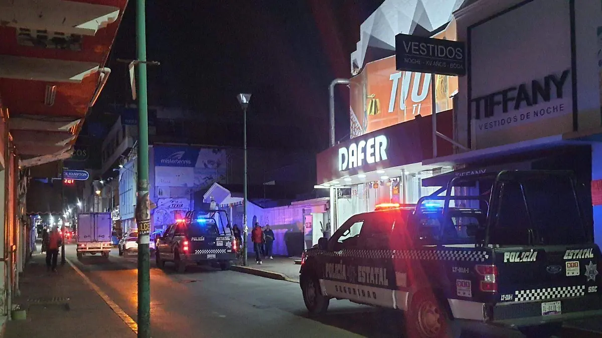 Violento asalto armado sacude tienda departamental (1)