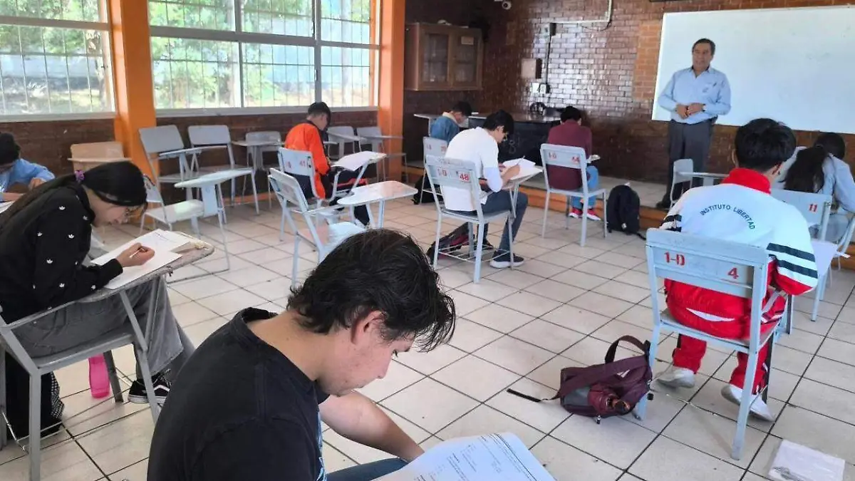 ALUMNOS SINGAPUR (2)