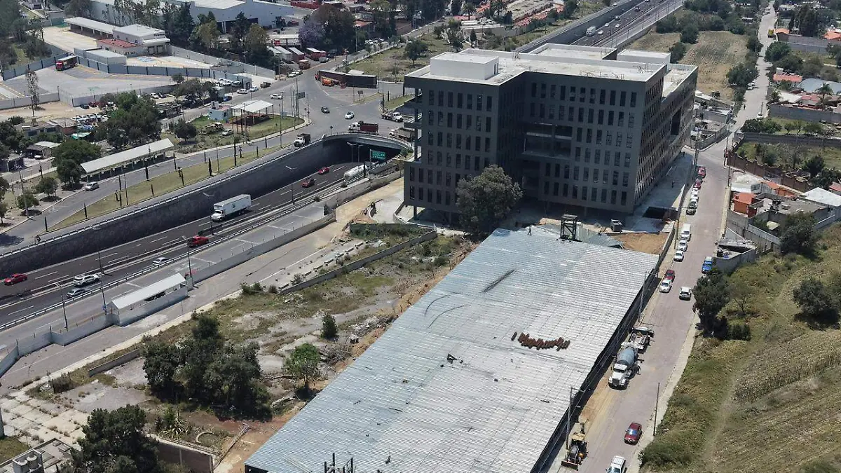 Supervisa gobernadora última etapa de la Ciudad Administrativa (2)