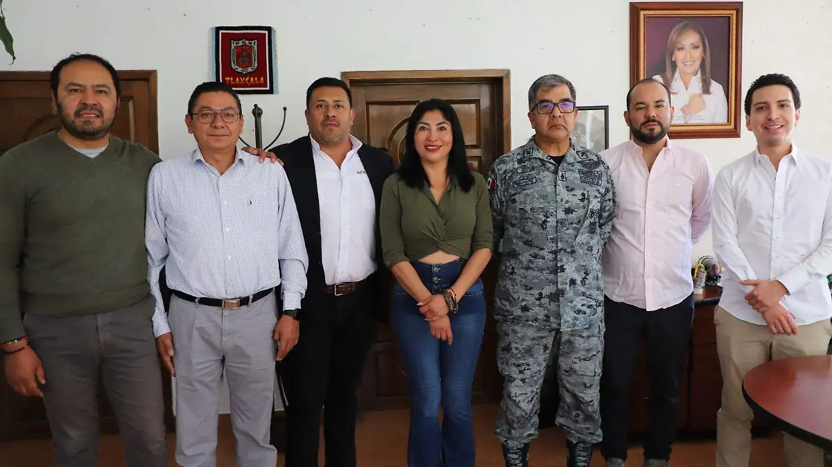 LOS FUNCIONARIOS