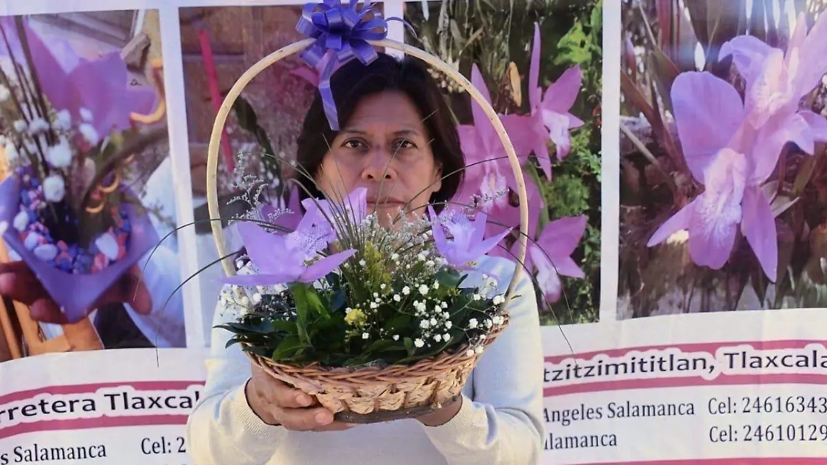 Ofrece Belén Atzitzimititlán cientos de orquídeas  3