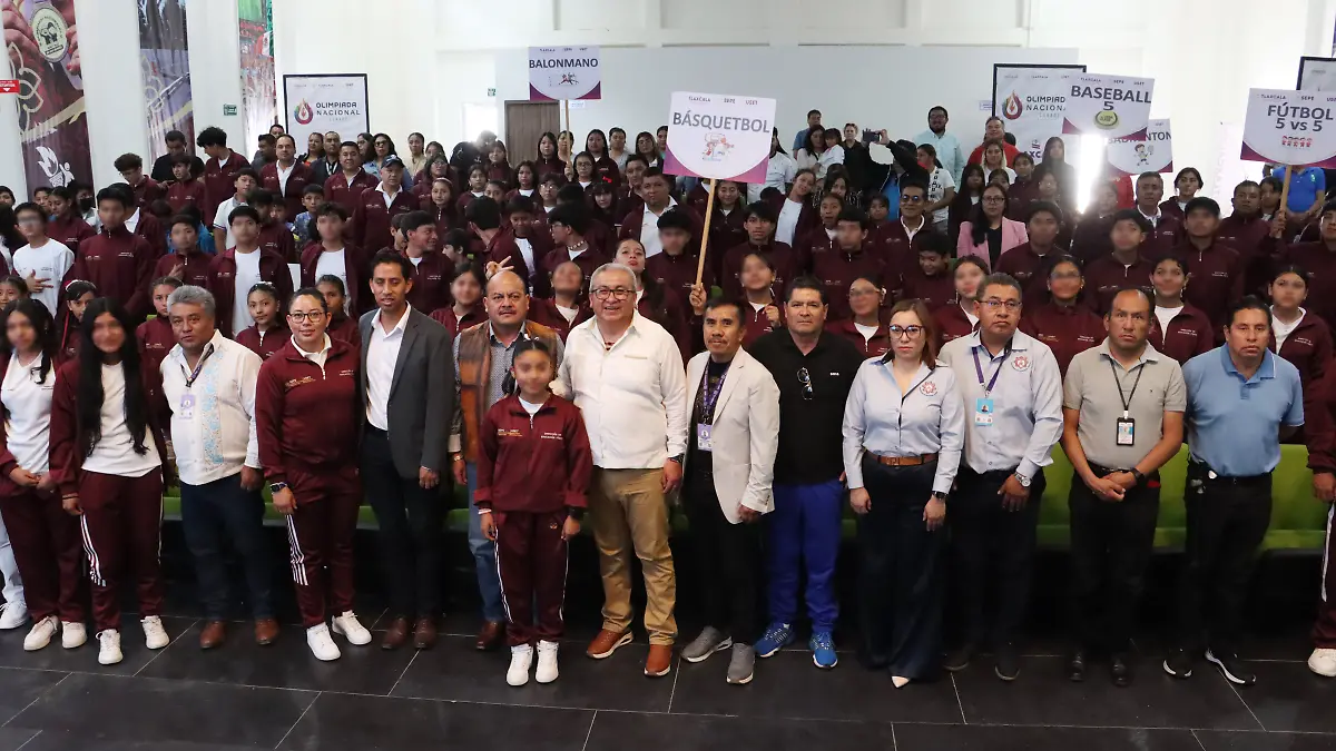 ABANDERAMIENTO DELEGACIÓN (4) 4