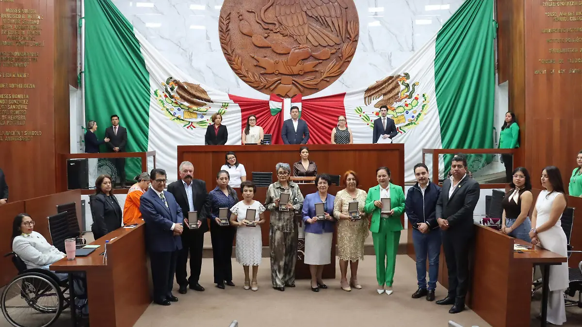 PRESEA 50 AÑOS (1)