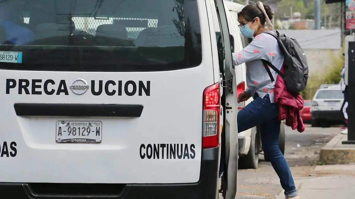 TRANSPORTE PÚBLICO (3)