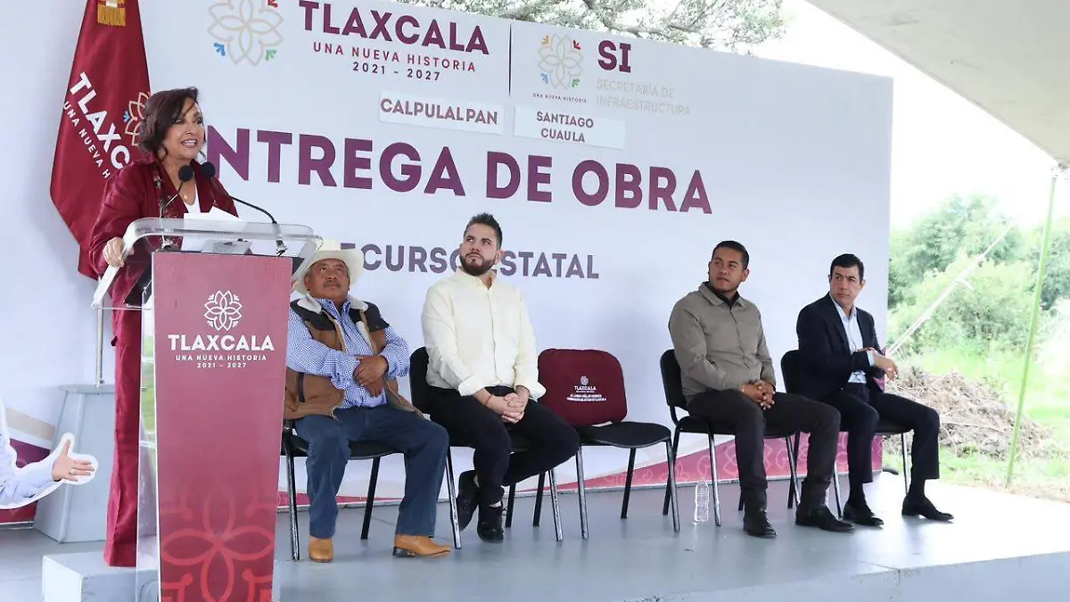 reconstrucción de carretera en Santiago Cuaula (6)