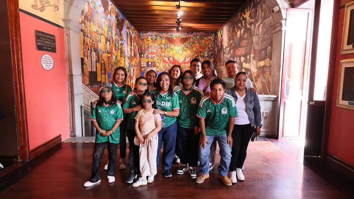 Premia-gobierno-estatal-entusiasmo-mundialista-(2)