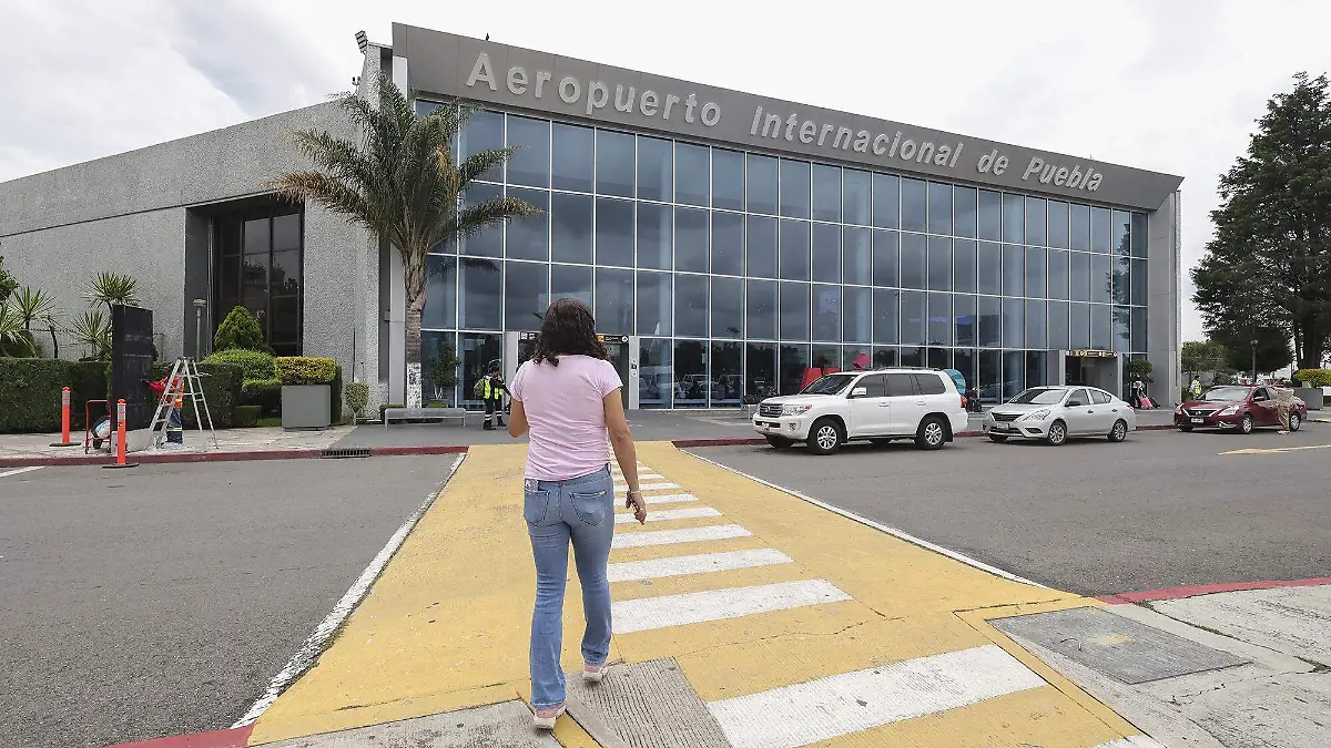AEROPUERTO (8)