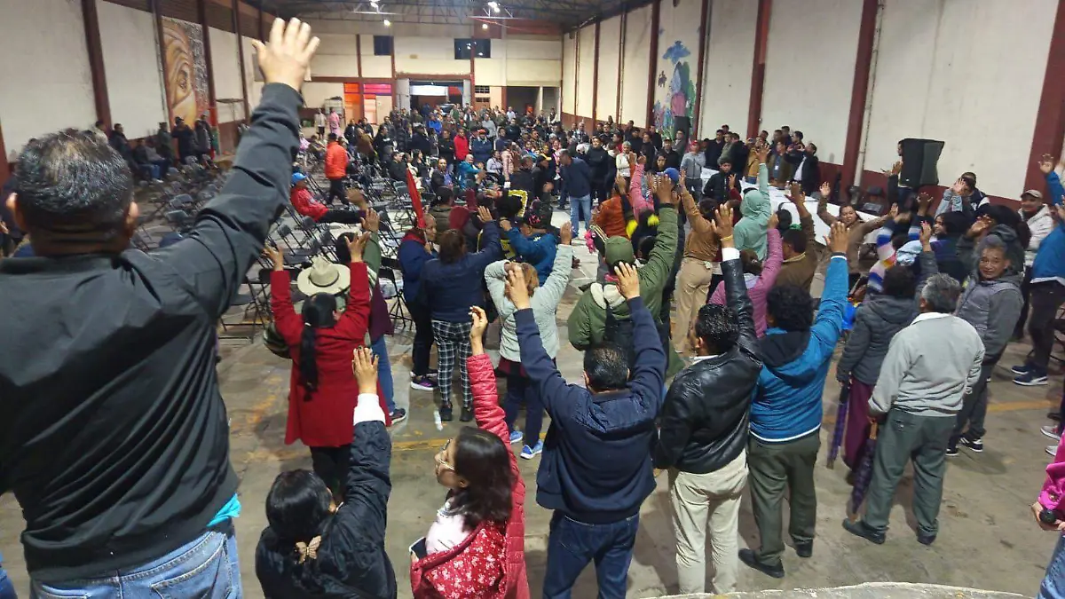 GANÓ EL SÍ COMUNIDADES APRUEBAN PROYECTO DEL IMSS EN CHIAUTEMPAN (3)