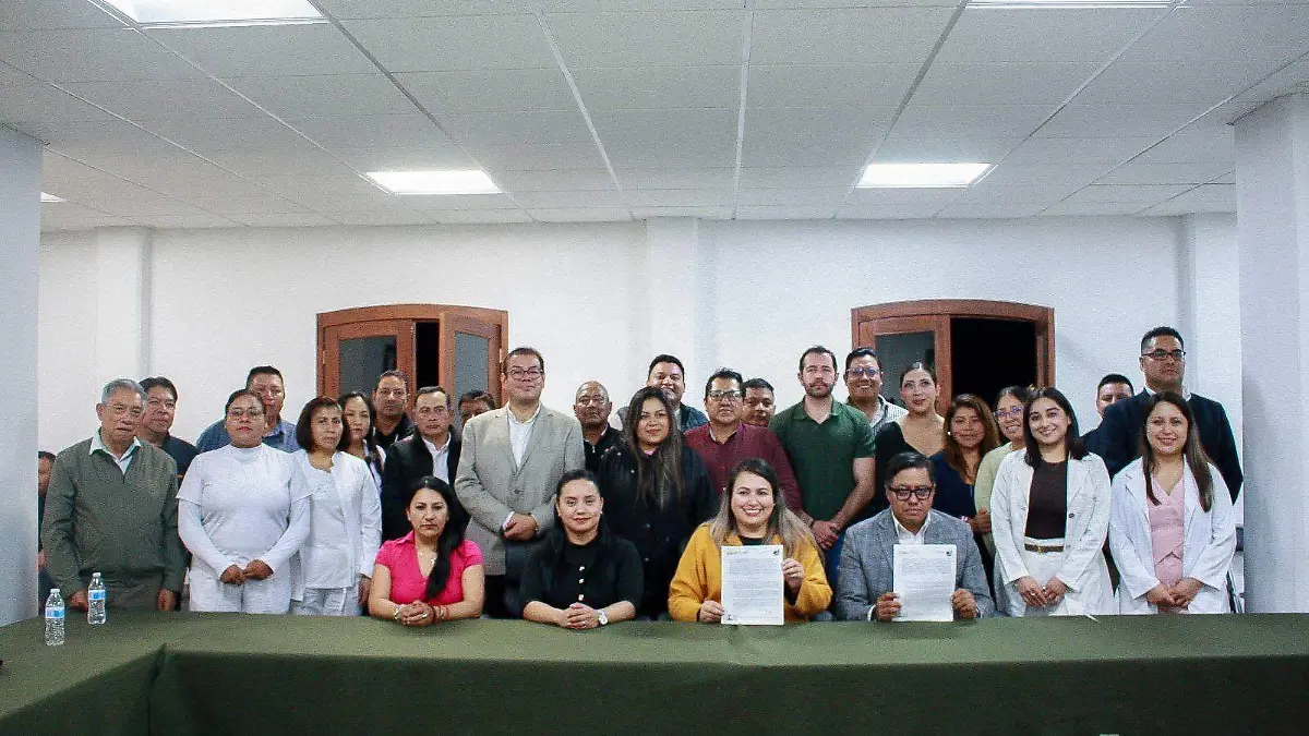 Firma Chiautempan convenio con ISSSTE (1)