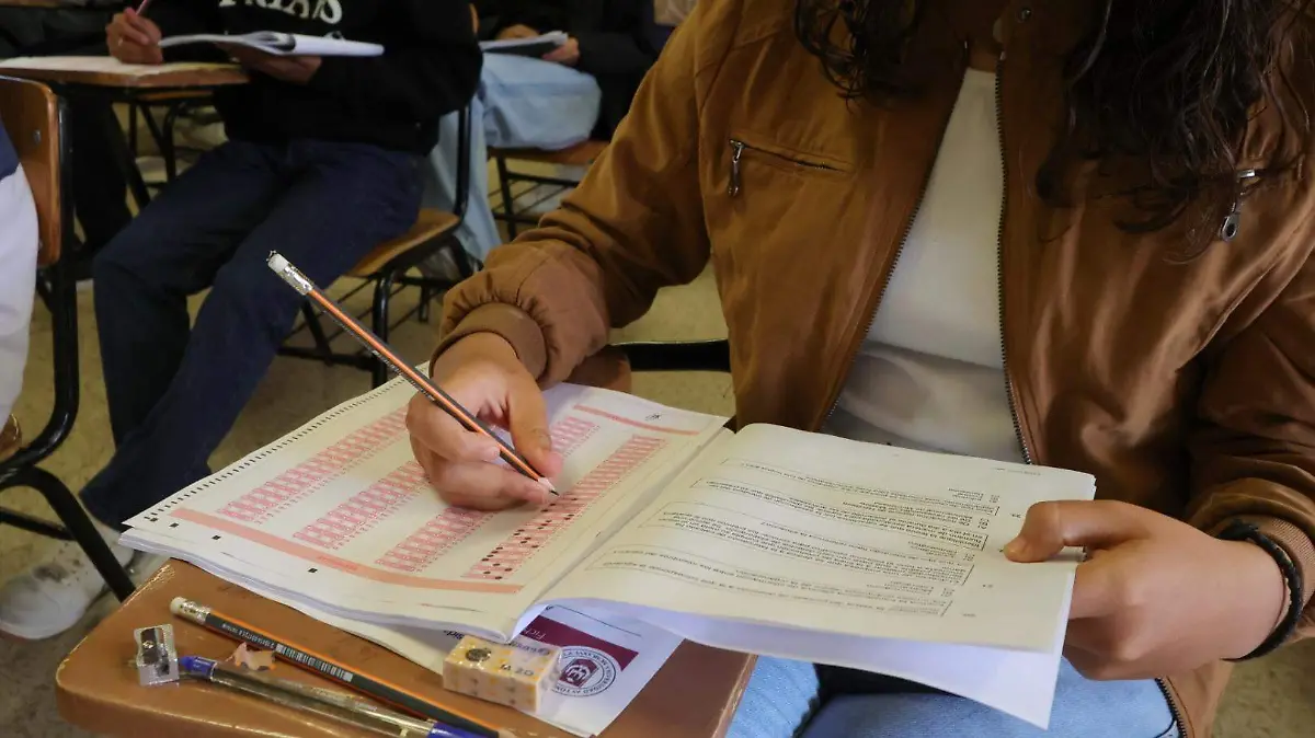 Examen Ceneval ingreso UATx 4