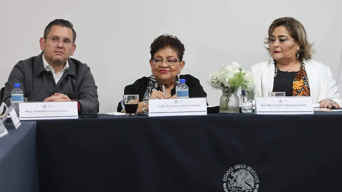 Supervisa Ernestina Godoy trabajo de la Fiscalía Federal en Tlaxcala (2)