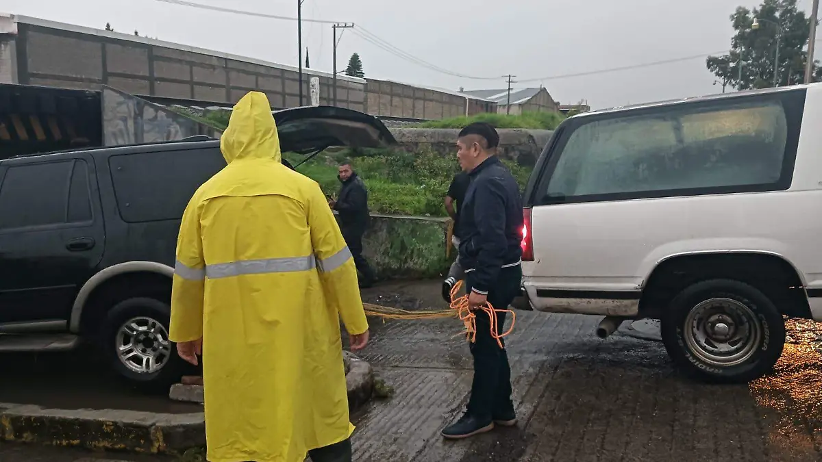 Atienden brigadas de Chiautempan afectaciones provocadas por intensa lluvia (1)
