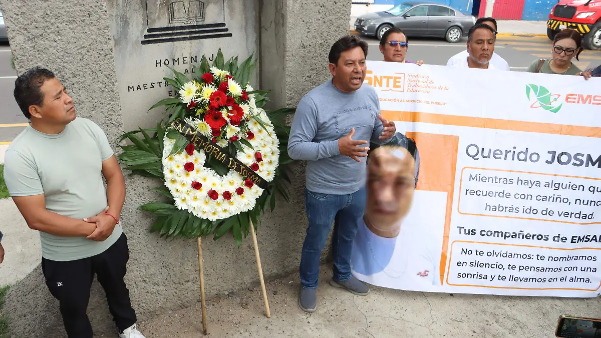 Aniversario-luctuoso-docente-Emsad-(1)