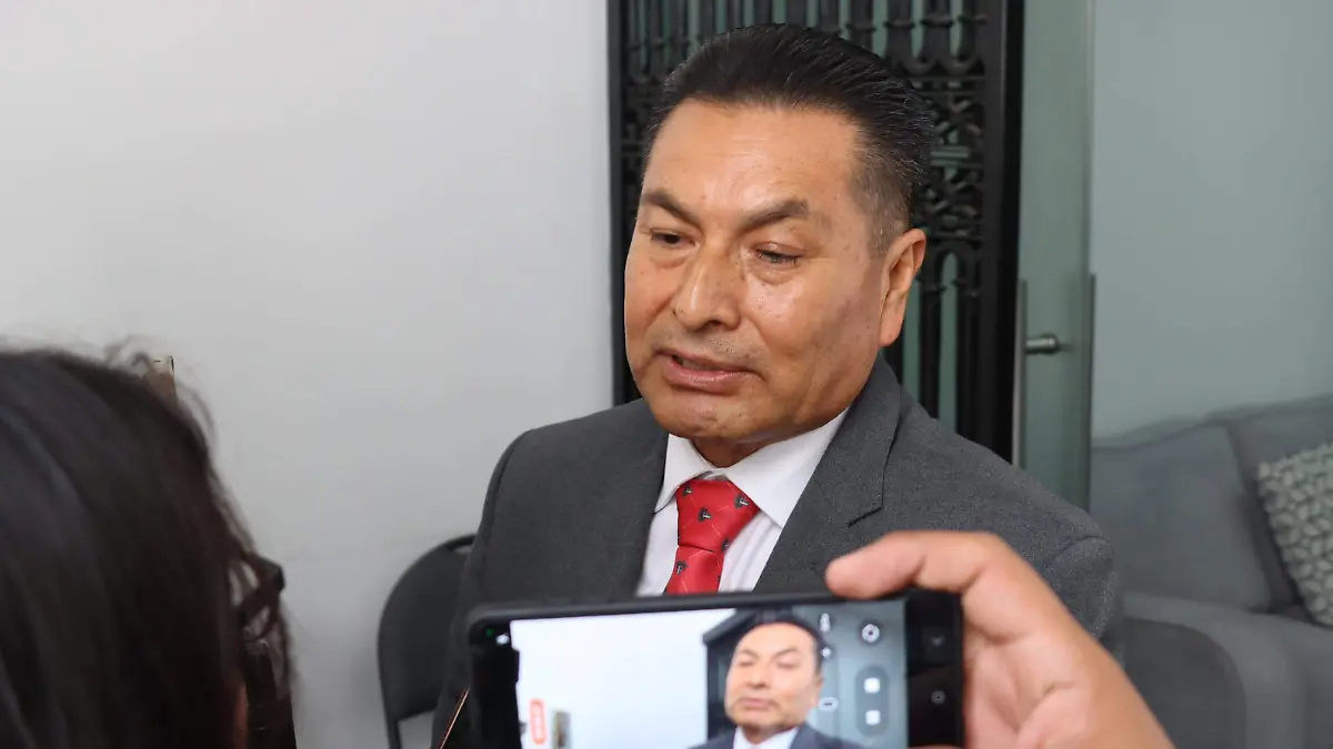 ARTURO SALAS MIGUELA