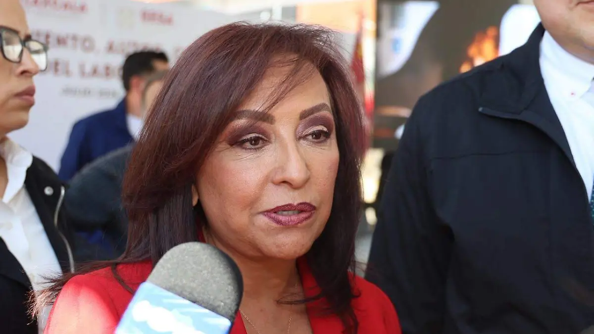 RESPONDE PREGUNTAS LA GOBERNADORA