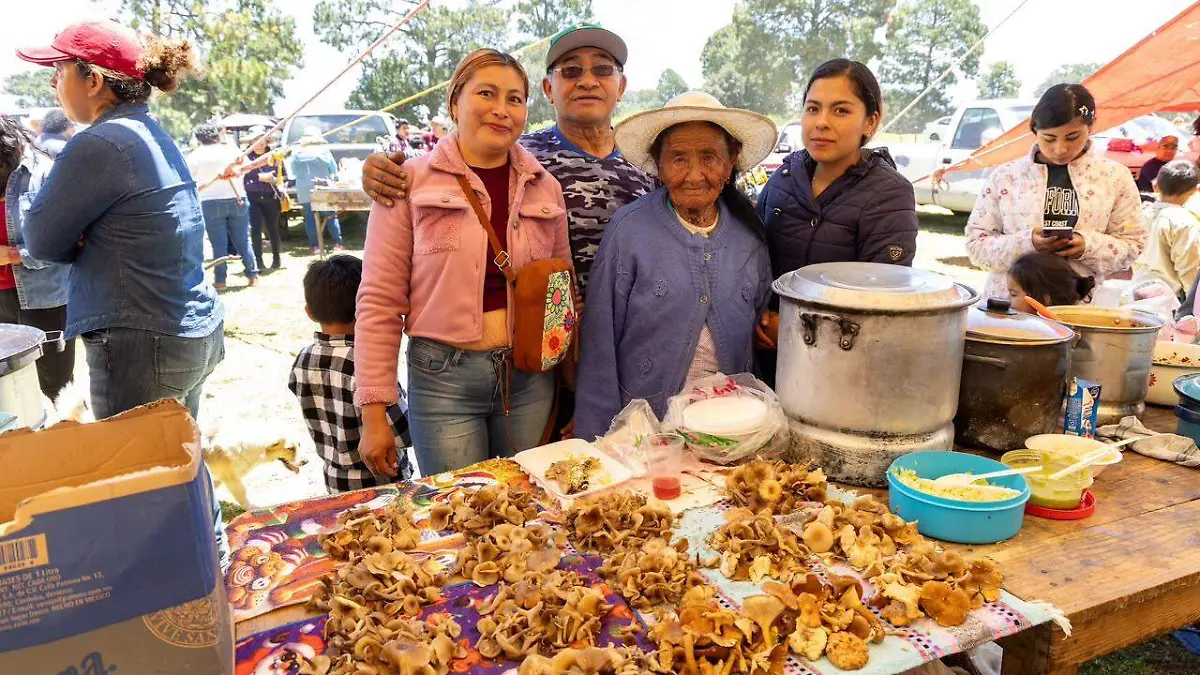 Reúnen Festival del Hongo y jornada cultural a familias durante la Feria de Huamantla 2026 (1)