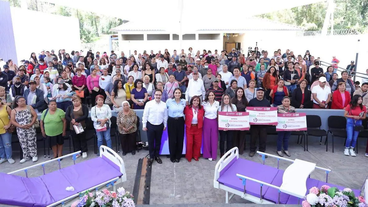 Entrega Gobierno del Estado camas hospitalarias a personas en situación de inmovilidad (6)