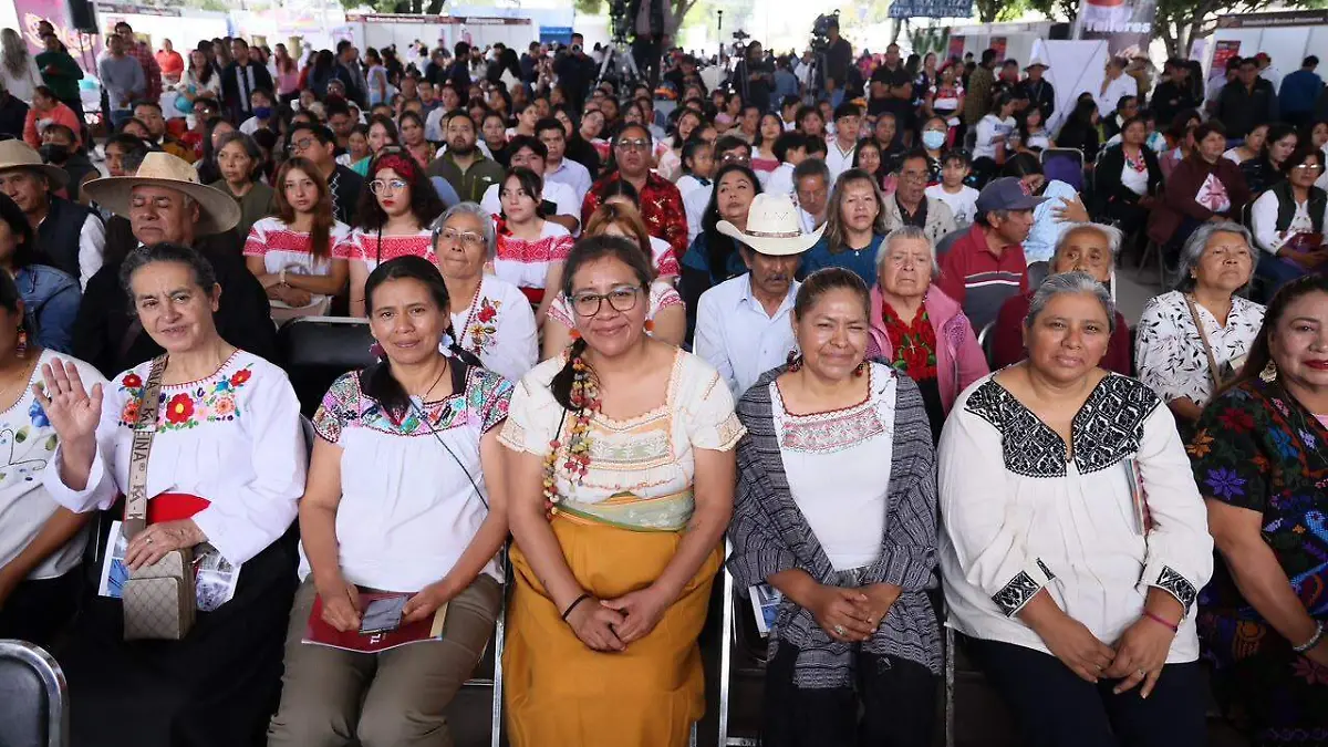 Destaca Lorena Cuéllar inversión de 800 mdp en beneficio de comunidades indígenas 11