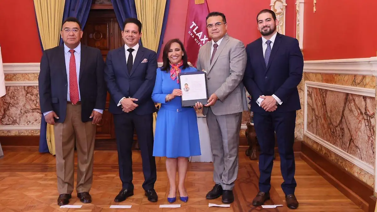 Recibe Maximino Hernández Pulido nombramiento como titular de la Notaría no 3 3