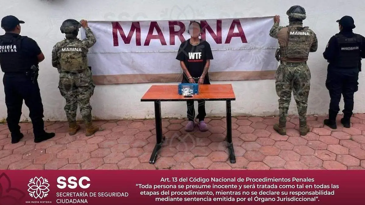 Detienen a mujer por probable narcomenudeo en Chiautempan