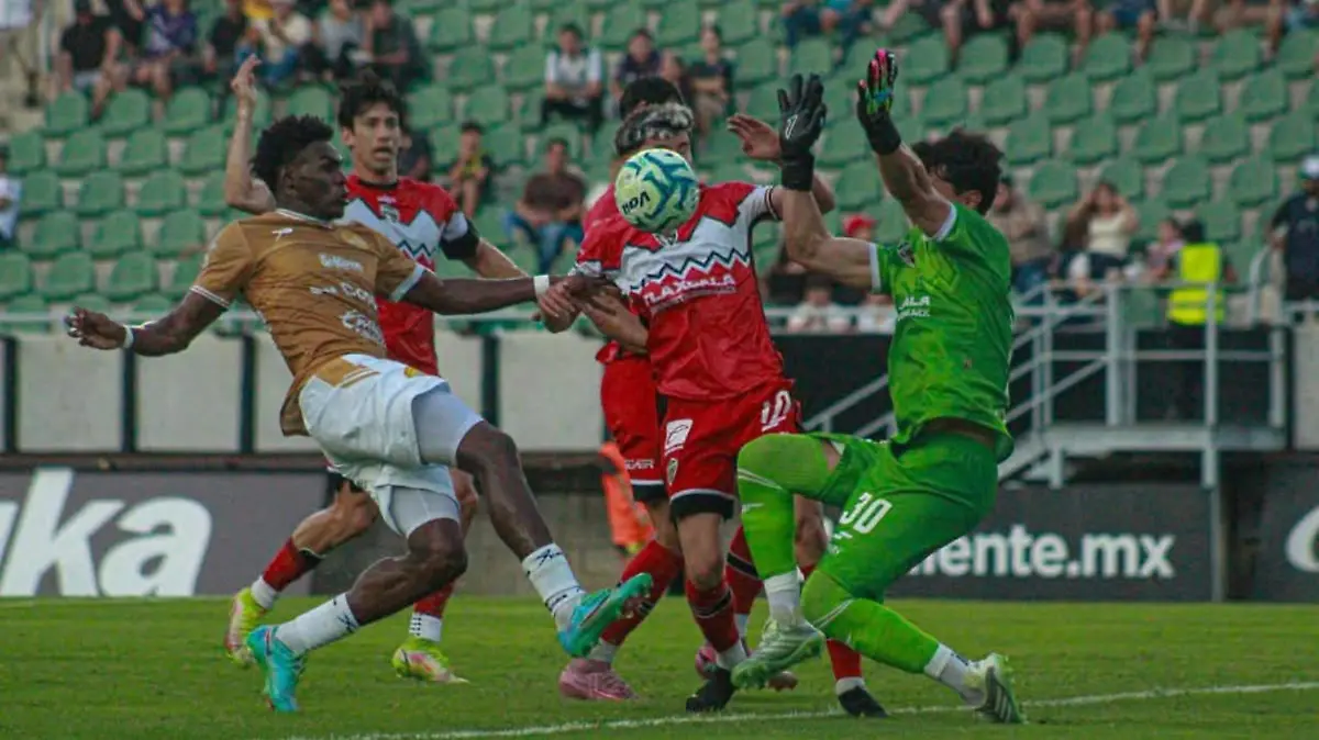 EMPATE DORADOS-COYOTES