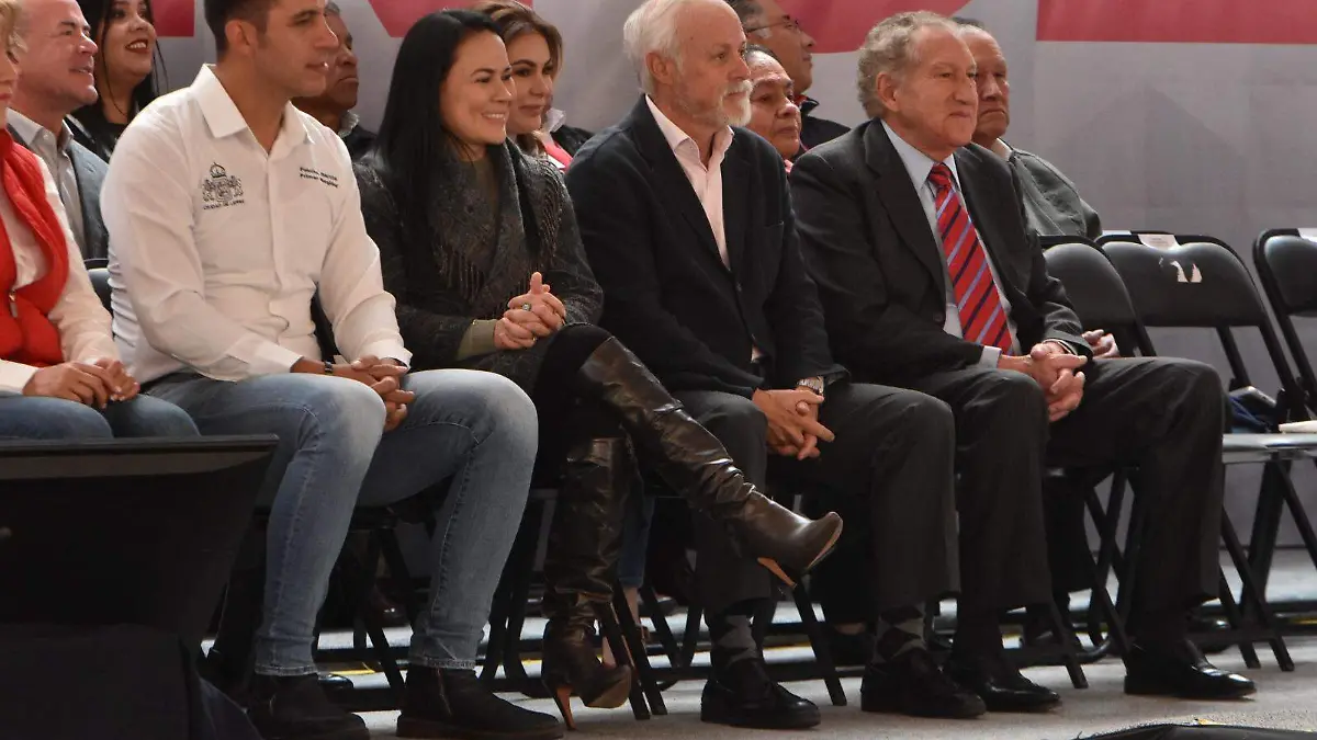 f3a6273c-34da-43dd-a2ae-369c2dbe414d