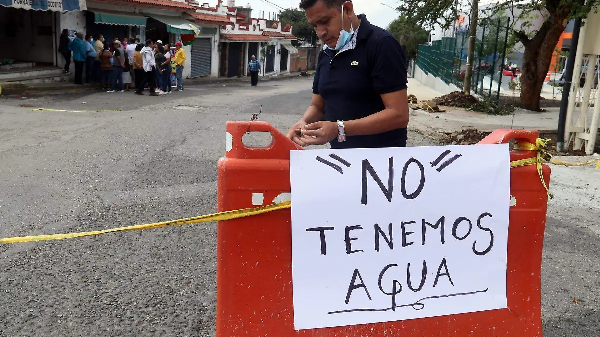 890657_Bloqueo Servicio Agua Potable 3_web