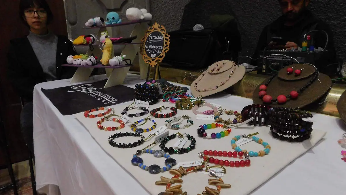 856120fe-eaa0-42ed-9c9b-77a6748b306b