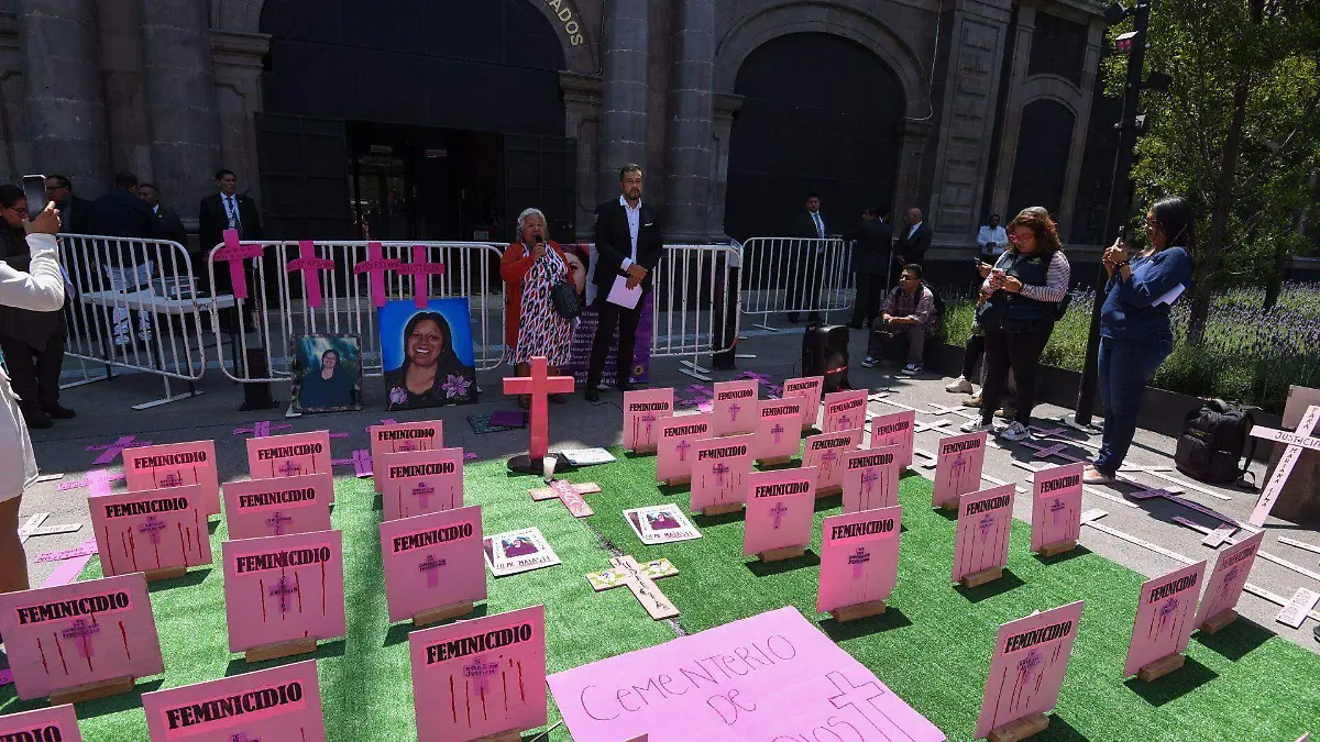 Feminicidios