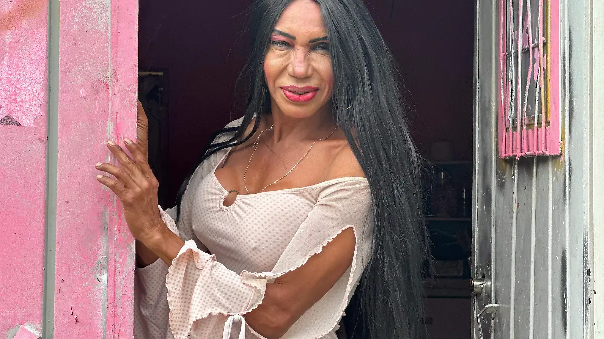 a3525f4a-2a3c-4d4f-963a-26a06ef22447