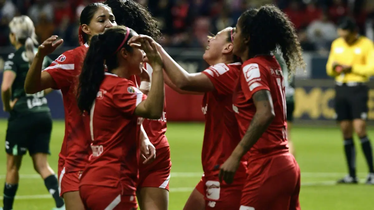 8d435689-83fb-425e-a777-82a369704f1c