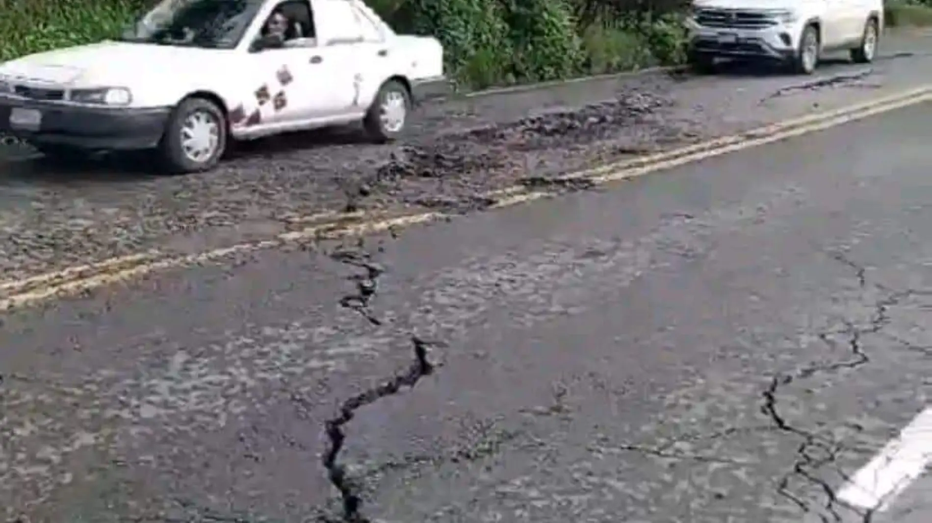 Grietas en la Toluca-Tenancingo