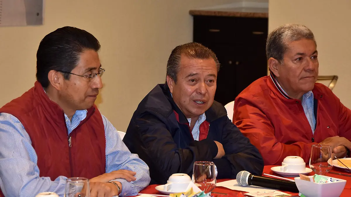 cesar camacho